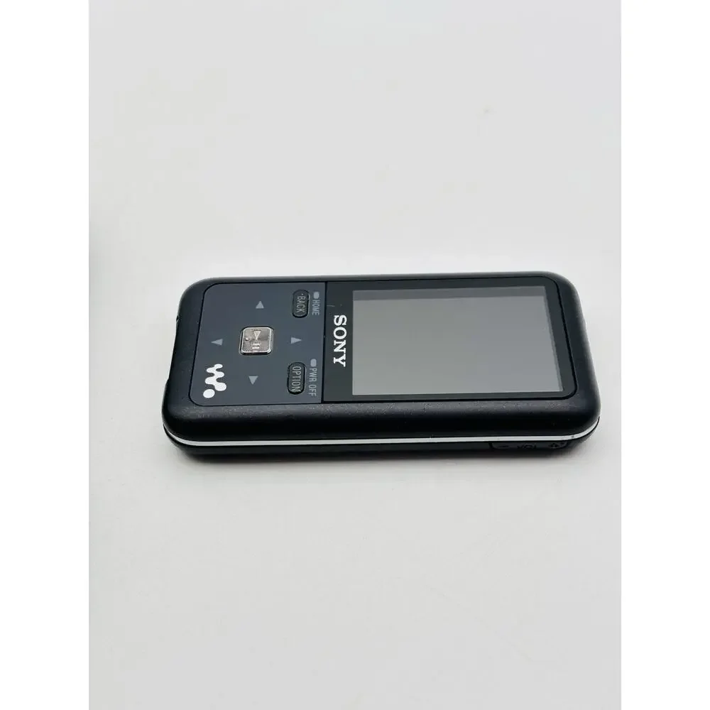 Sony Walkman NWZ-S618F Music Media Player Portable MP3 Black 732 Songs Works
